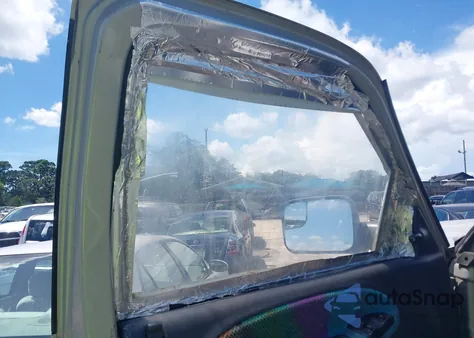 2001 Dodge Ram 1500 St z USA, uszkodzony, nr VIN 3B7HF13Z01G238154